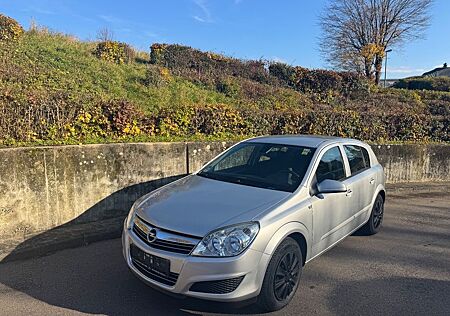 Opel Astra H , TÜV NEU