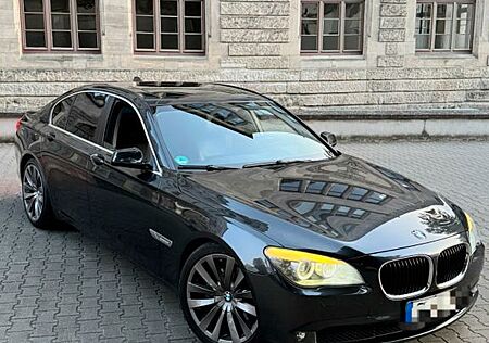 BMW 730d F01 * Top Zustand* TÜV NEU