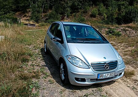Mercedes-Benz A 150 Gepflegt vieles neu gemacht