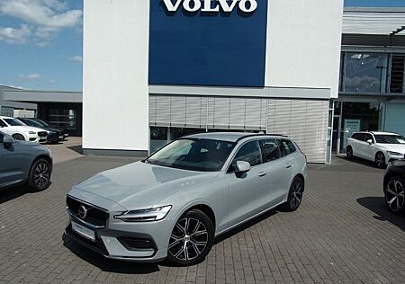 Volvo V60 B4 Kombi Core
