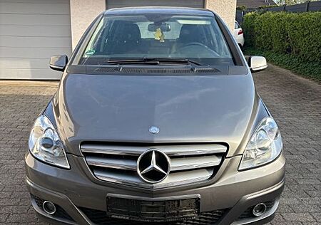 Mercedes-Benz B 160 BlueEFFICIENCY -