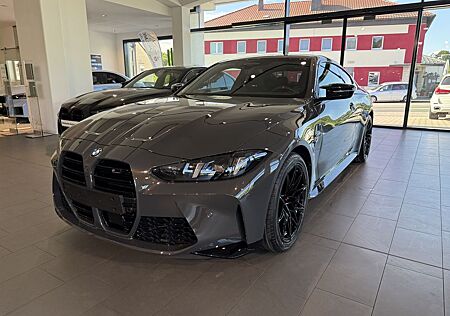 BMW M4 Coupé Competition xdrive INDIVIDUAL HK HiFi