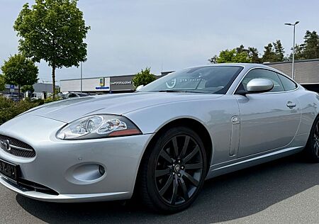 Jaguar XK 4.2 V8 Coupe 1.Hand Original 159.000km
