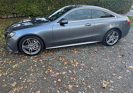 Mercedes-Benz E 400 4MATIC Autom. -