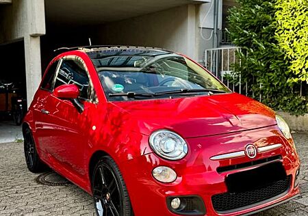 Fiat 500 Navi, CarPlay, Automatik, Pano, Xenon, Sitzh