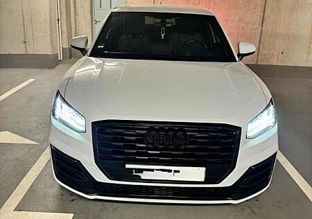Audi Q2 35 TFSI S line