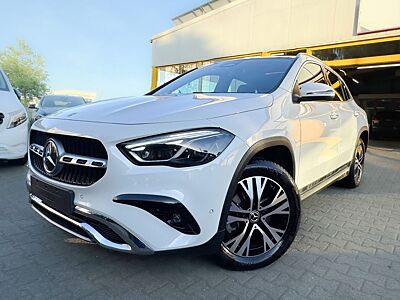 Mercedes-Benz GLA 250 e/PANO/BURMESTER/DISTRONIC/KEYLESS