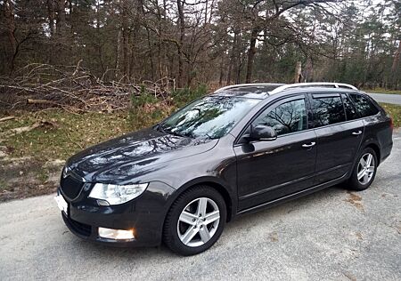 Skoda Superb 2.0 TDI 125kW DSG Elegance Combi Elegance