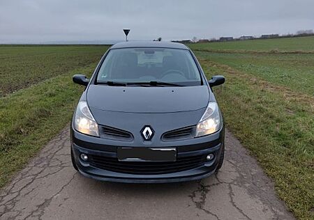 Renault Clio 3 1.6 16V 82kW, LPG, Anhängerkupplung