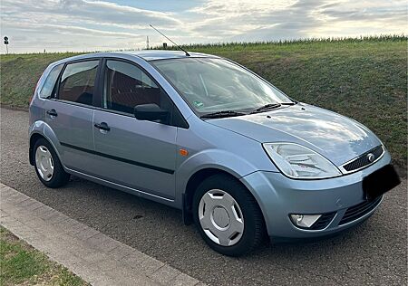 Ford Fiesta 1.4 16V Ghia