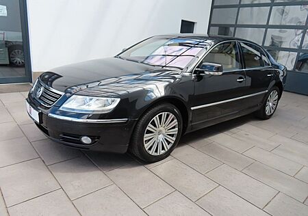 VW Phaeton Volkswagen 3.0 V6 TDI 4MOTION Tiptronic 5-Sitzer