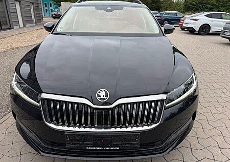 Skoda Superb Combi Ambition 4x4 Panorama /LED/ Navi/