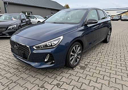 Hyundai i30 Intro