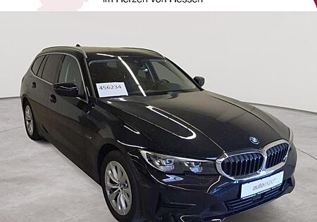 BMW 320e Touring xDrive Aut. Advantage Navi