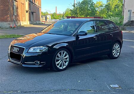 Audi A3 Sportback 2.0 TDI LEDER XENON NAVI SITZH. 17