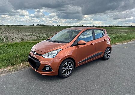 Hyundai i10 1.0 FIFA World Cup Edition FIFA World Cu...