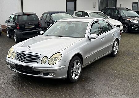Mercedes-Benz E 200 -Classic-Kompressor-Automatik-Navi-Gas-AHK