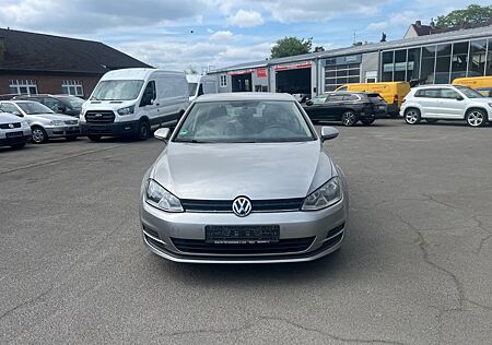 VW Golf Volkswagen VII Lim. Comfortline BMT