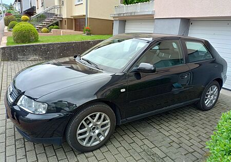 Audi A3 1.6 wahlw. S3, inc Winterräder