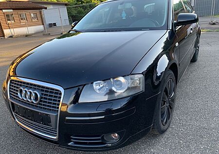 Audi A3 2.0 FSI Ambiente Sportback Ambiente