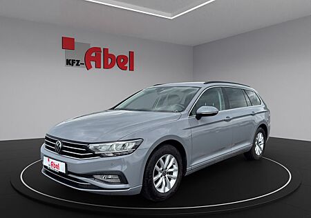 VW Passat Variant Volkswagen Passat 2,0TDI DSG Var Busis*AHK*NAVI*StdHZ*ACC*