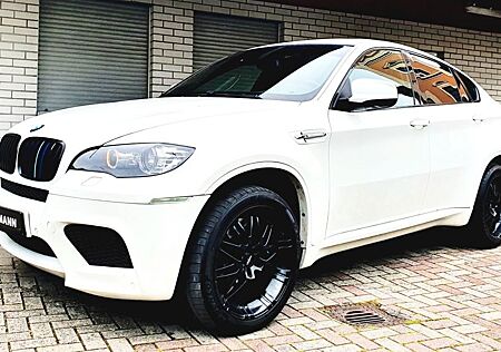 BMW X6 M Individual M-Performance Top View Head-Up