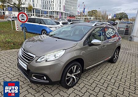 Peugeot 2008 PureTech 130 Allure NAVI+PDC+ALLWETT.+LEDER