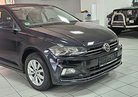 VW Polo Volkswagen VI Highline/TÜV NEU/ KM-STAND 58000/NAVI