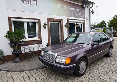 Mercedes-Benz E 230 (124.023)