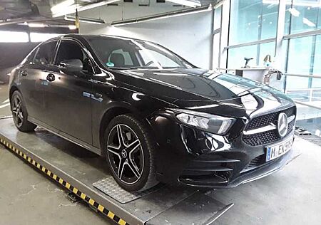 Mercedes-Benz A 250 e Advanced DCT Advanced