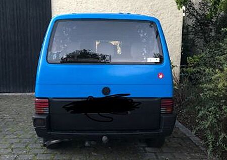VW T4 Caravelle Volkswagen 2.0 Standard