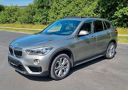 BMW X1 xDrive 25 d Sport Line Headup Ahk Pano LED