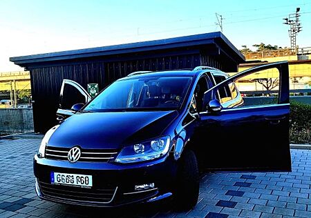 VW Sharan Volkswagen 2.0 TSI DSG Highline Highline