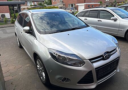 Ford Focus 1,0 EcoBoost 92kW SYNC Edition Turnier...