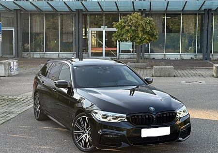 BMW 540i FESTPREIS xDrive M Paket / PANO / HUD / SHZ