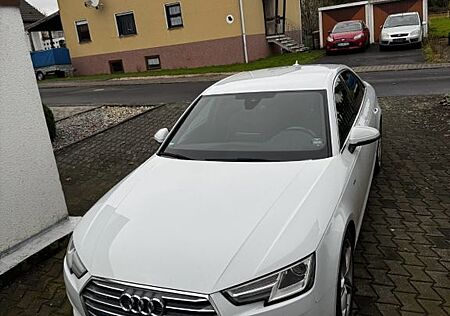 Audi A4 2.0 TDI QUATTRO -S-LINE-S-TRONIC