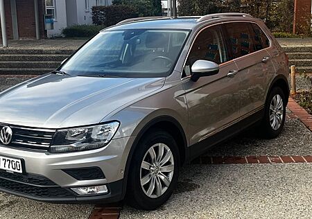 VW Tiguan Volkswagen 2.0 TDI SCR BMT Comfortline Comfortline