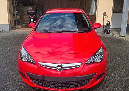 Opel Astra J GTC 1.4 Turbo 103kW -