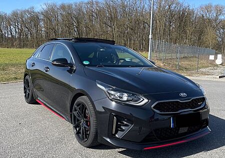 Kia Pro_ceed pro_cee'd / ProCeed 1.6 T-GDI DCT GT 1. Hand