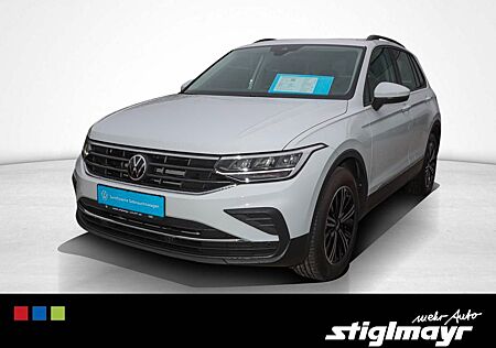 VW Tiguan Volkswagen Life 4Motion 2.0 TSI DSG +Pano+Standheizu