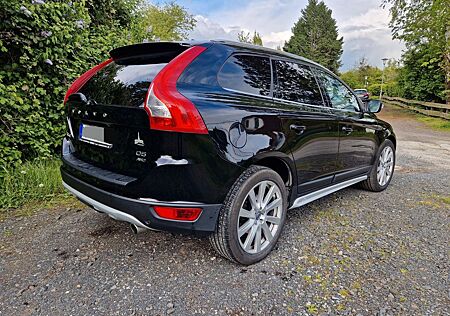 Volvo XC 60 XC60 D5 AWD Summum 2.4