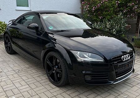 Audi TT 8J Coupe 3.2 quattro
