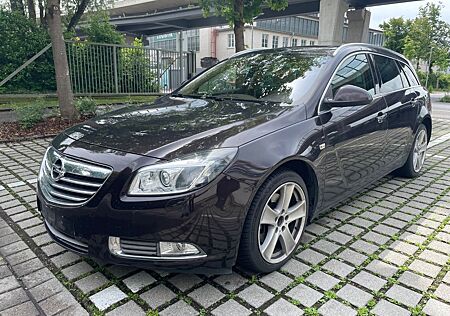 Opel Insignia A 2.0*Innovation*4x4*EURO 5*TÜV