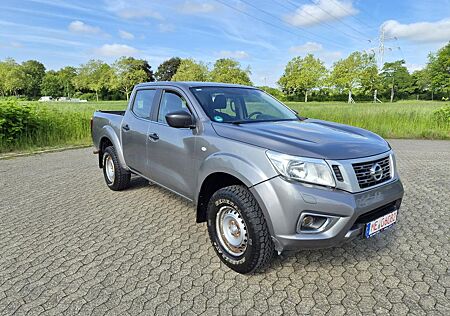 Nissan Navara 2.3dCi Doka 4x4 AC STHZ SHZ Tempomat AHK