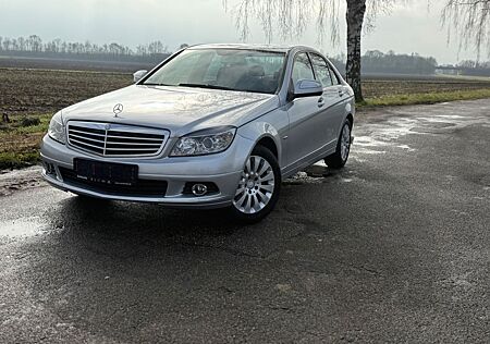 Mercedes-Benz C 200 KOMPRESSOR Automatik Sehr gepflegtes Auto