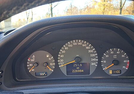 Mercedes-Benz CLK 230 KOMPRESSOR ELEGANCE Elegance