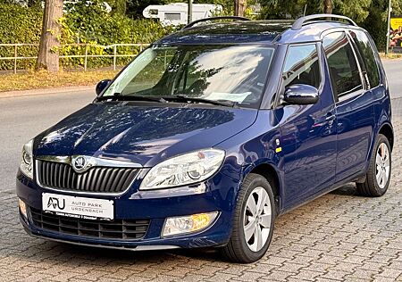 Skoda Roomster Fresh. Panoramadach. PDC. 1 Hand