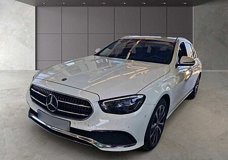 Mercedes-Benz E 300 de T/LED/AHK/LUFT/NAVI/WIDES/AHK