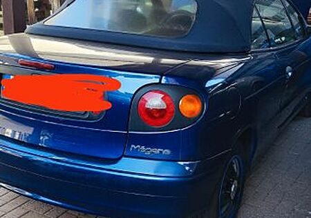 Renault Megane 1.6e -