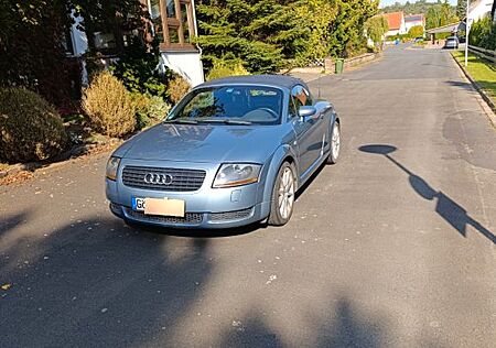 Audi TT Roadster 1.8T 120KW -